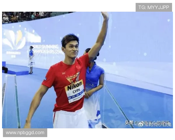 18岁中国游泳天才豪揽五金强势改写纪录晋升新孙杨中长距霸主之王
