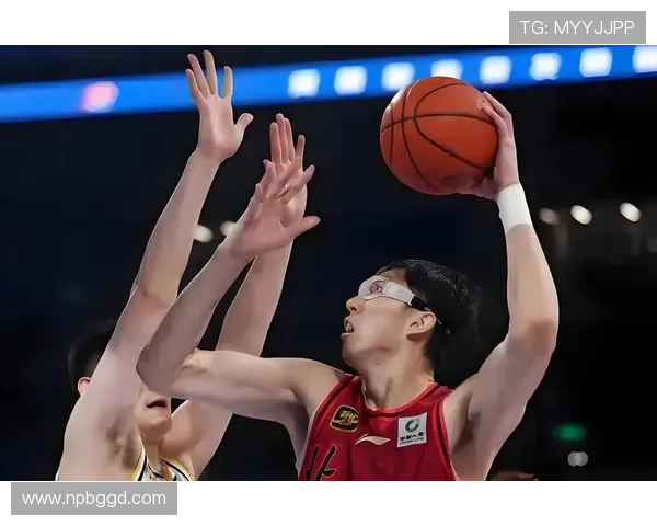 CBA京城双雄再度交锋 谁能在这场较量中笑傲全场